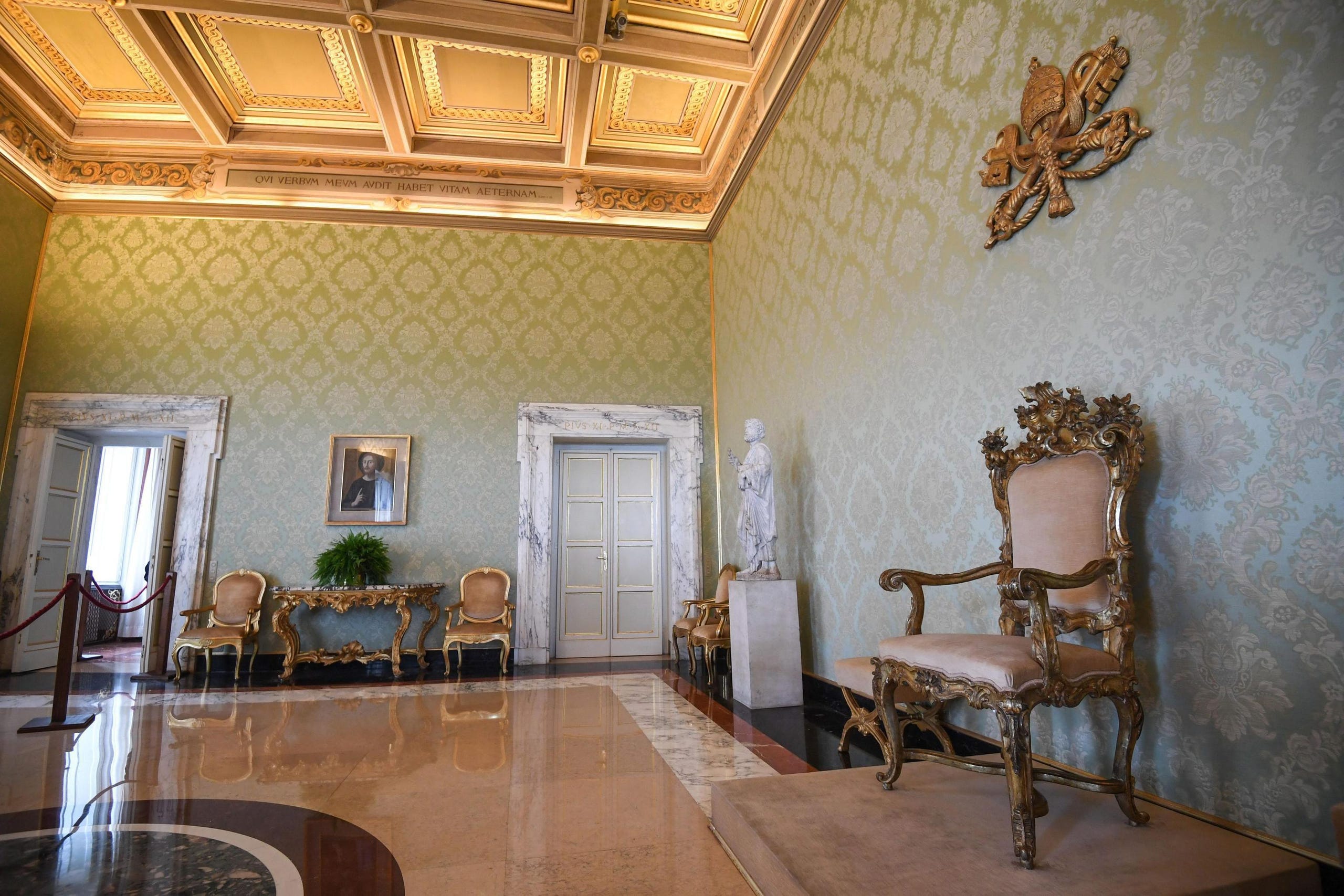 pope-apartment-vatican-jpg2