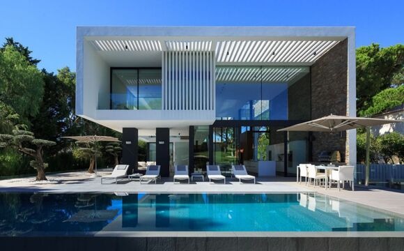 modern-villa-darzi-in-portugal-by-arquimais-architecture-and-design-1-2